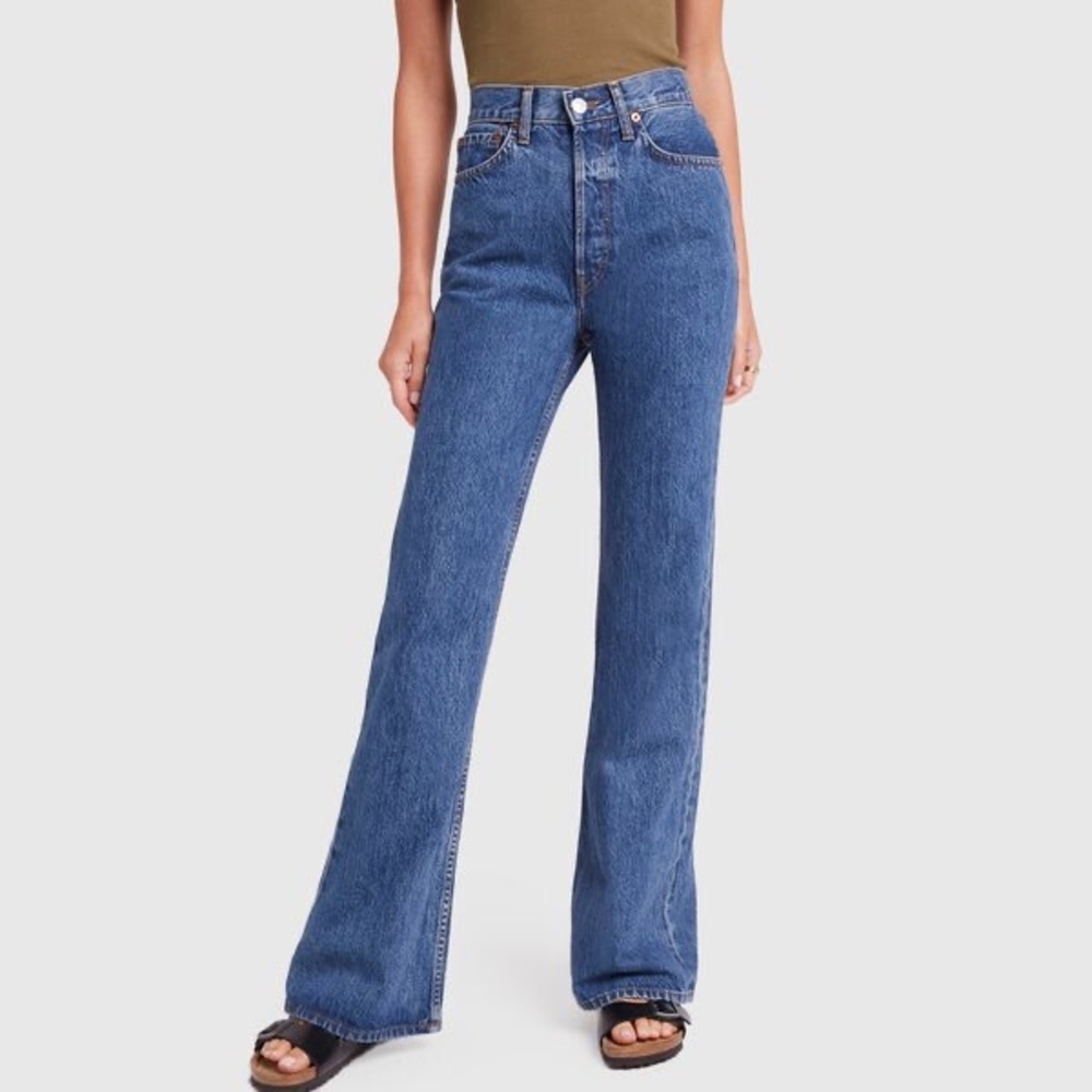 Re/Done High-Rise Wide-Leg Jeans in Medium Blue Denim